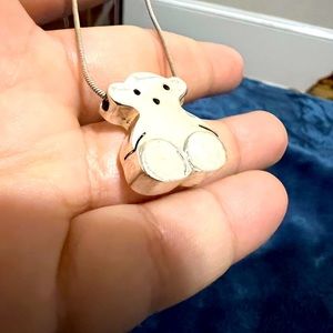 Toys bear necklace with silver chain